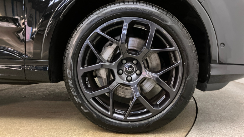 Audi Q7 45 TDI Quattro Black Edition 5dr Tiptronic Diesel Estate